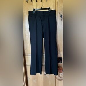 Women’s Docker pants size 6 short